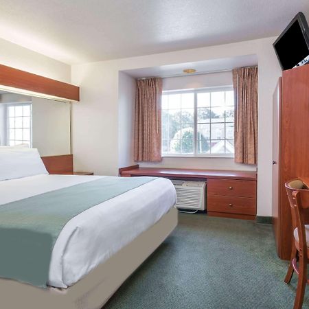 Microtel Inn & Suites מריאנה מראה חיצוני תמונה