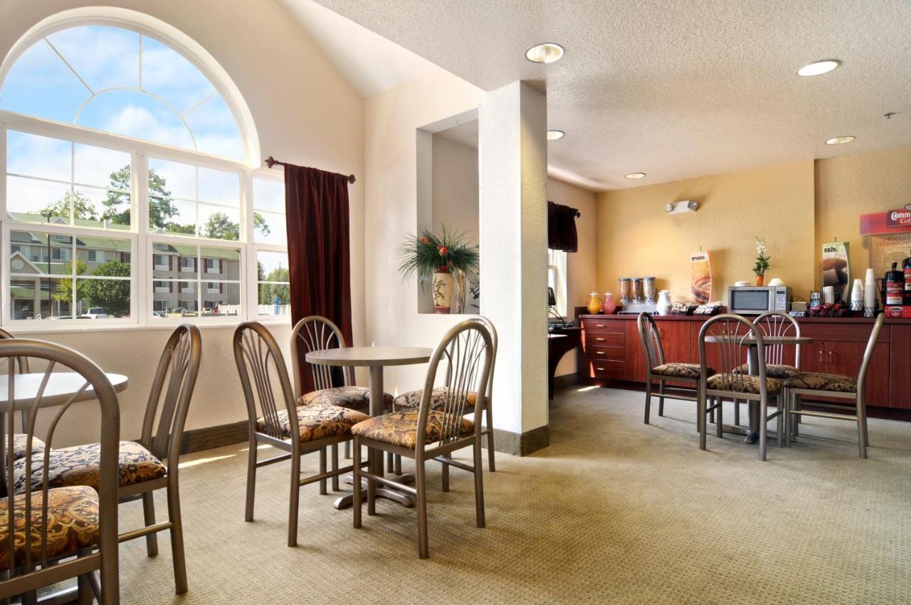Microtel Inn & Suites מריאנה מראה חיצוני תמונה